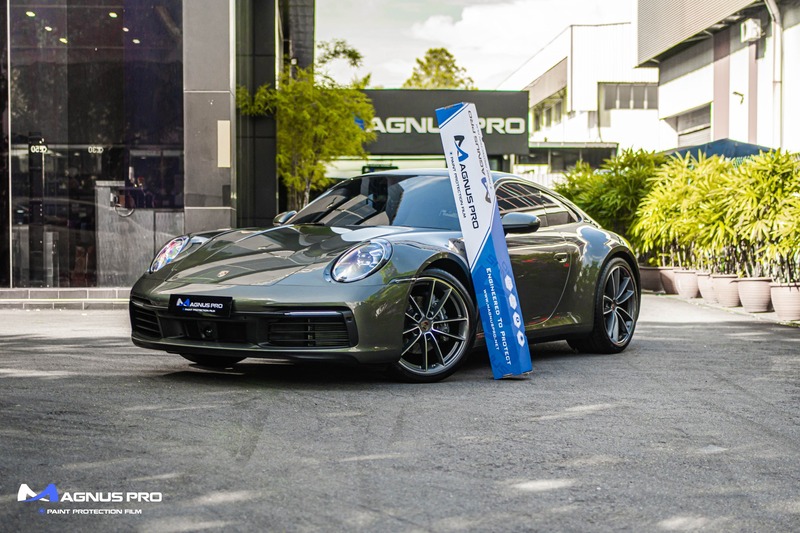 Nên dán PPF ô tô hay phủ ceramic cho ô tô?