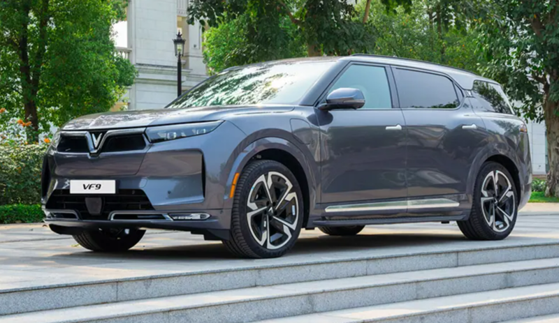 Dán PPF ô tô cho Vinfast VF9 bảo vệ tối ưu lớp sơn zin