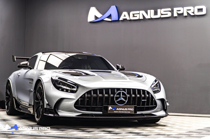 Dán PPF xe hơi là sự đầu tư xứng đáng cho xế yêu của bạn