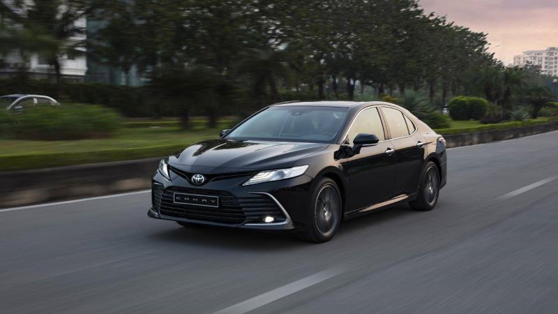 Dán PPF ô tô cho xe Toyota Camry: Bảng giá mới nhất