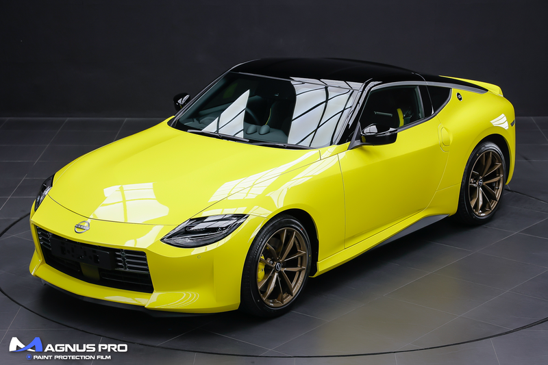 Phim PPF ô tô có khả năng ôm sát đường viền từng chi tiết