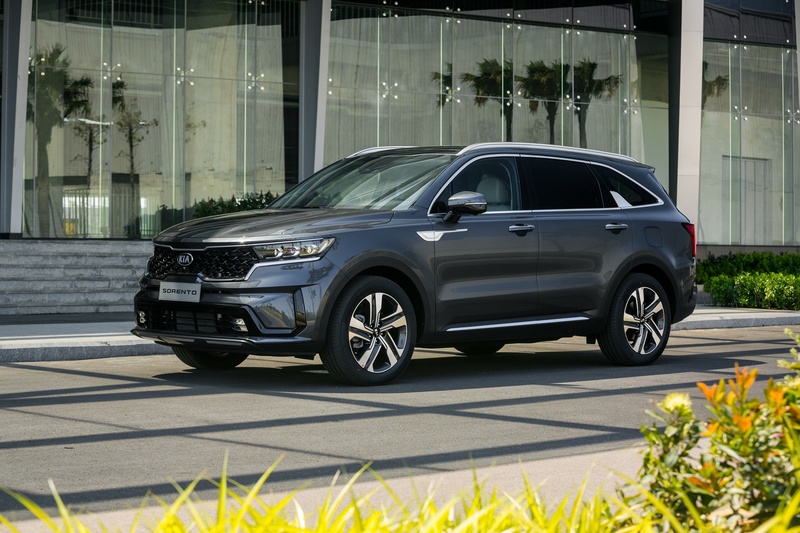 Có nên dán PPF ô tô cho xe KIA Sorento?