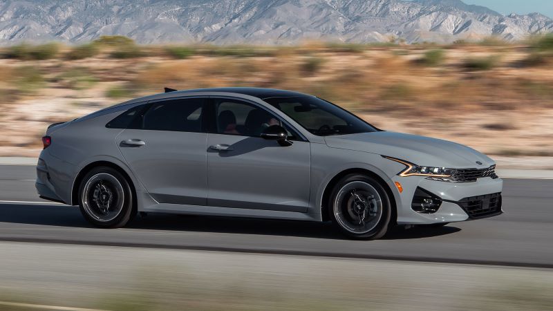 Dán PPF ô tô cho xe KIA K5 sử dụng màng bảo vệ dày dặn chống trầy xước