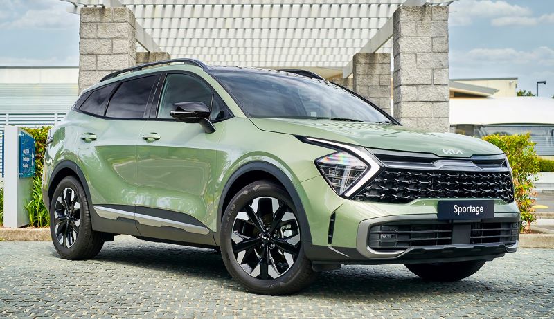 Dán PPF ô tô cho xe KIA Sportage sử dụng màng bảo vệ dày dặn chống trầy xước
