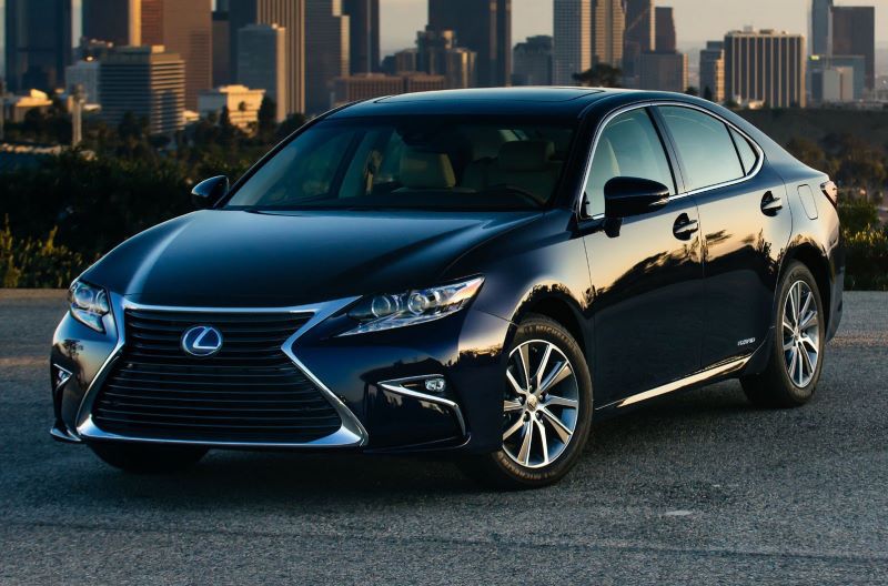 Có nên dán PPF cho xe Lexus ES 250?