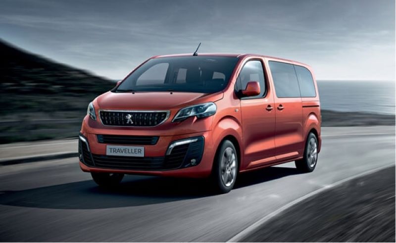 Dán PPF cho xe Peugeot Traveller sử dụng màng bảo vệ dày dặn chống trầy xước