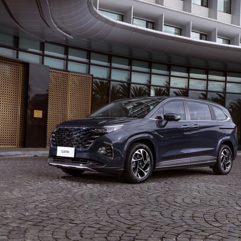 Dán PPF cho xe Hyundai Custin: Các lưu ý và bảng giá mới nhất