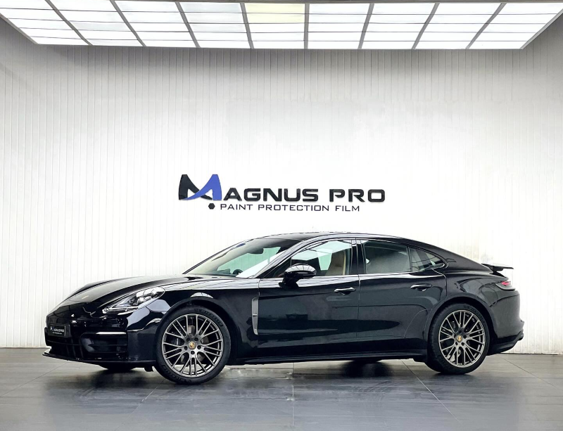 Có nên dán phim PPF Magnus Pro cho xe hơi?