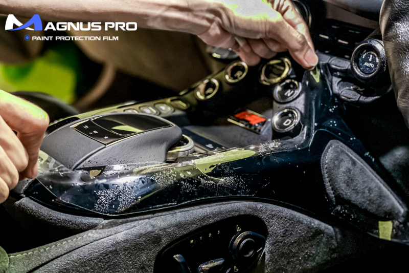Thi công dán PPF Magnus Pro cho nội thất ô tô
