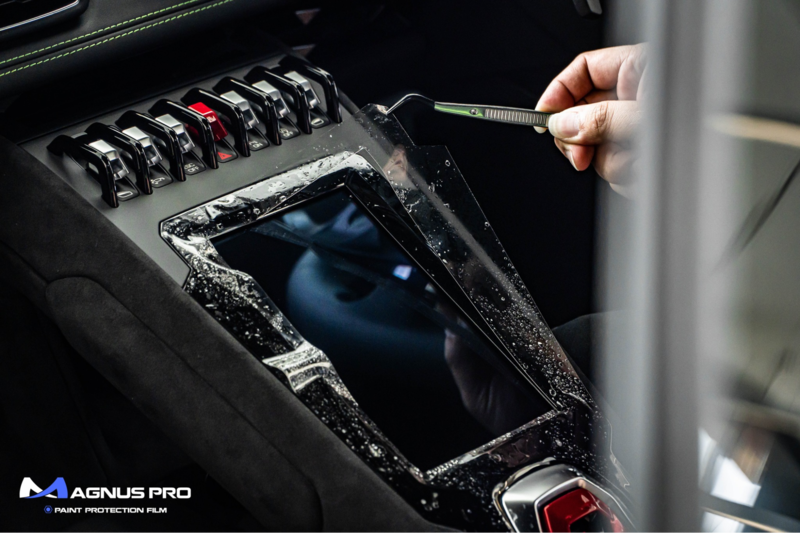 Dán PPF các chi tiết nhỏ của xe hơi