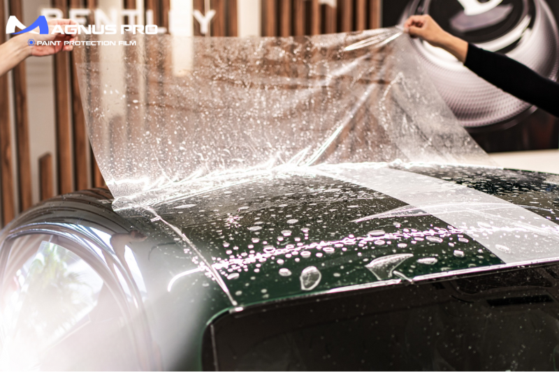Cận cảnh lớp màng PPF Magnus Pro tự phục hồi vết xước