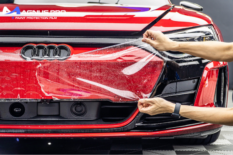 Cận cảnh quá trình dán PPF Magnus Pro cho xe hơi