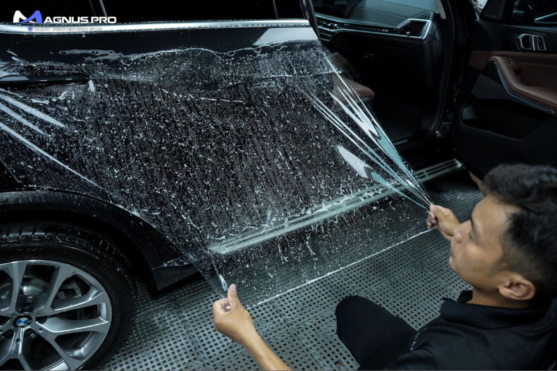 Dán PPF ô tô tại Long Xuyên là giải pháp tốt nhất để bảo vệ ngoại thất xe