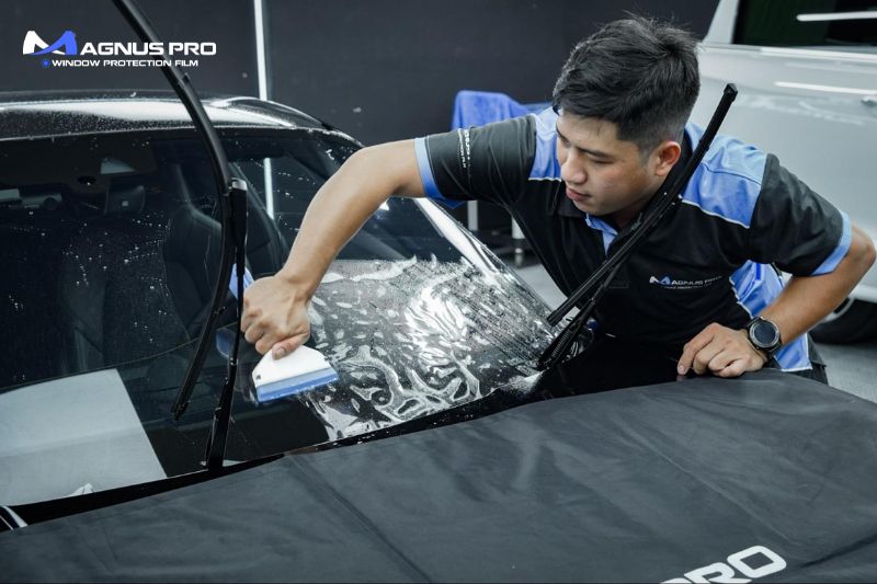 Có nên dán phim cường lực Magnus Pro