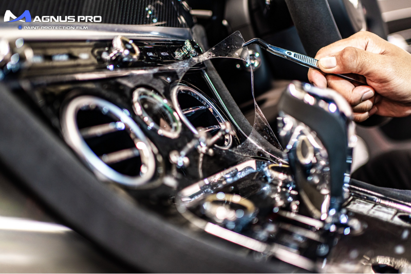 Dán PPF Magnus Pro cho nội thất ô tô